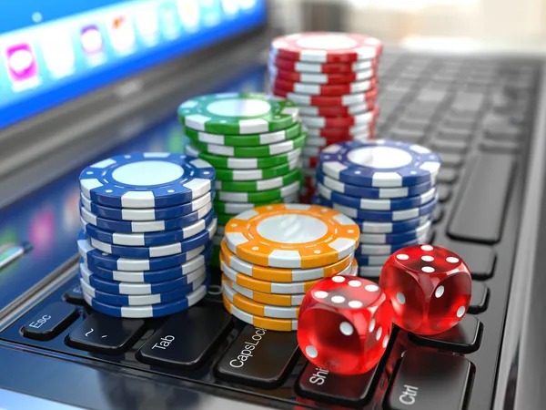 Three Card Poker betting interface on babe88 login showing Ante and Pair Plus options